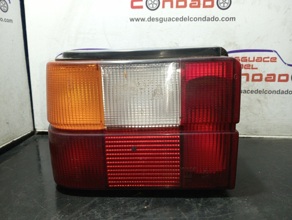 PILOTO TRASERO DERECHO