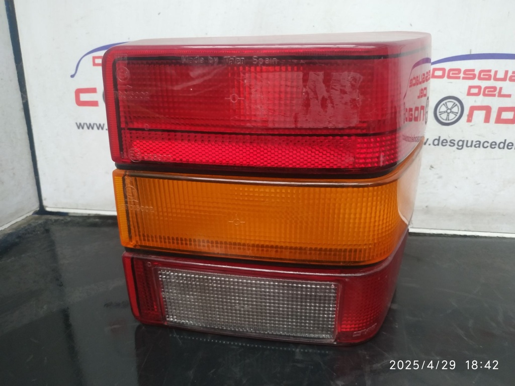 PILOTO TRASERO DERECHO