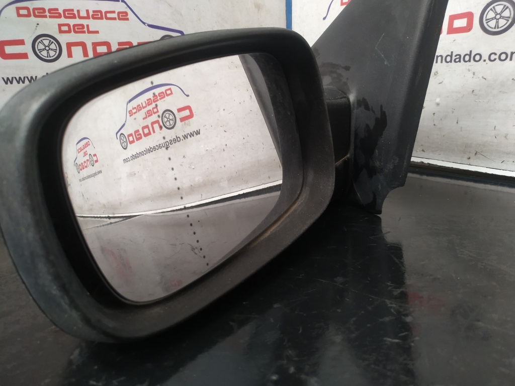RETROVISOR IZQUIERDO