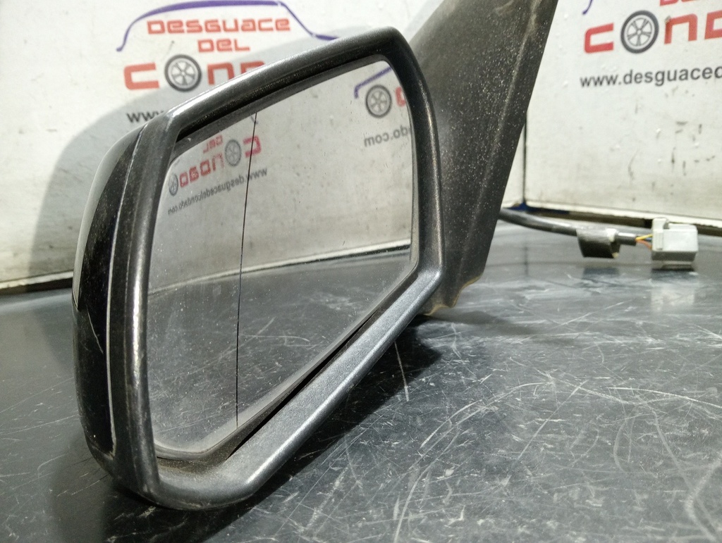 RETROVISOR IZQUIERDO
