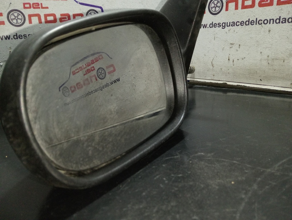 RETROVISOR IZQUIERDO