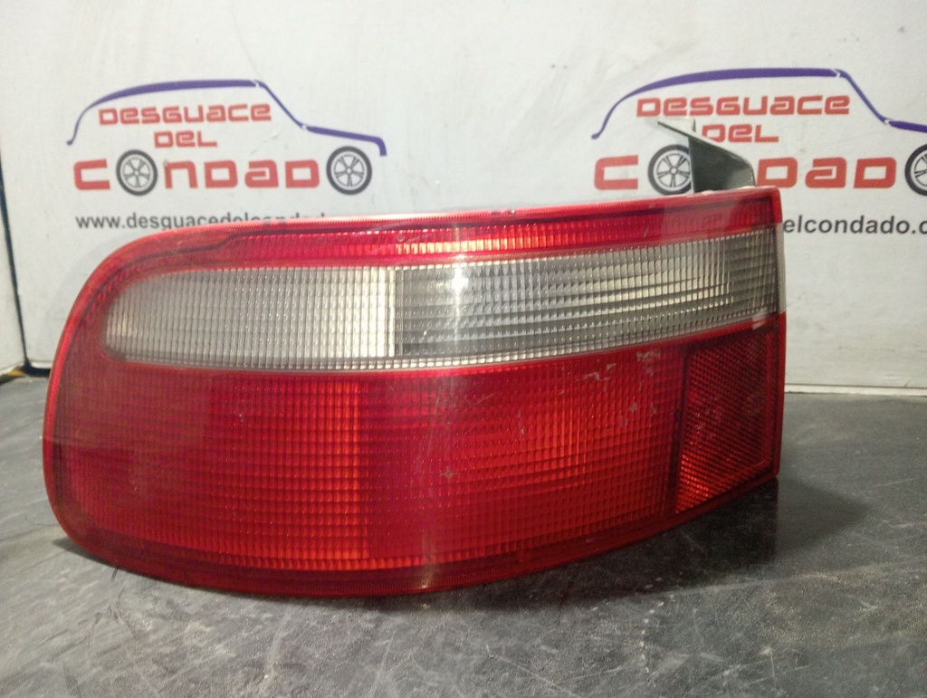 PILOTO TRASERO IZQUIERDO