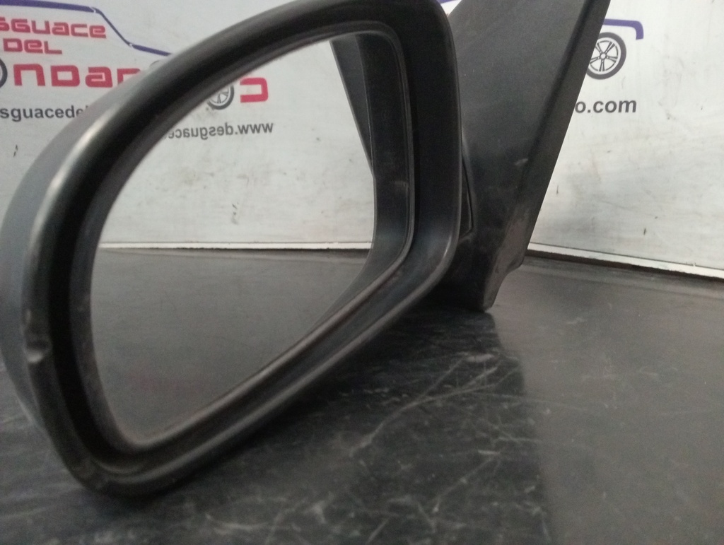 RETROVISOR IZQUIERDO