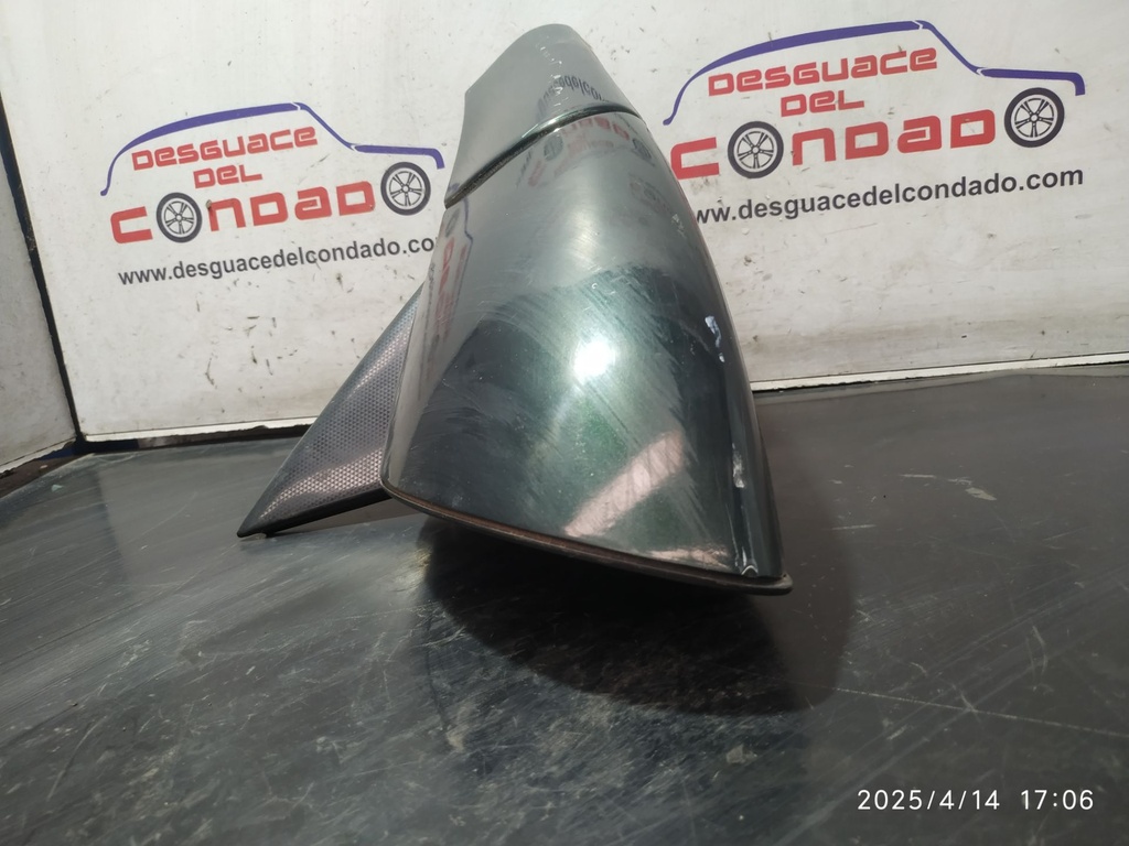 RETROVISOR DERECHO