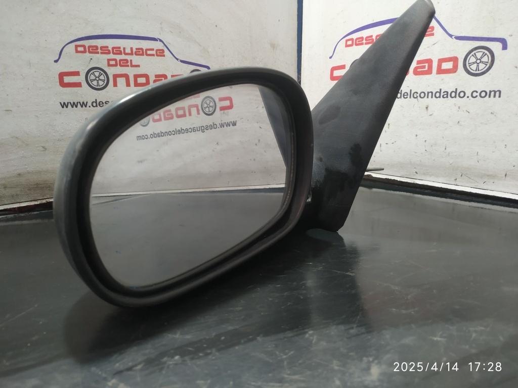 RETROVISOR IZQUIERDO