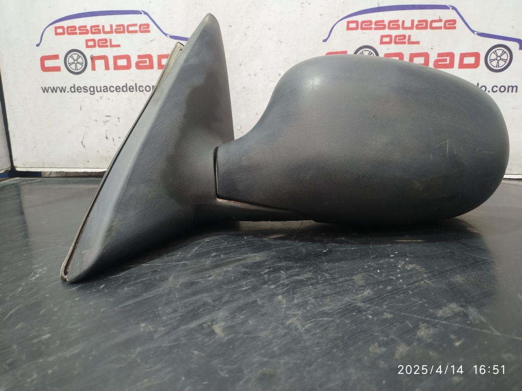 RETROVISOR IZQUIERDO