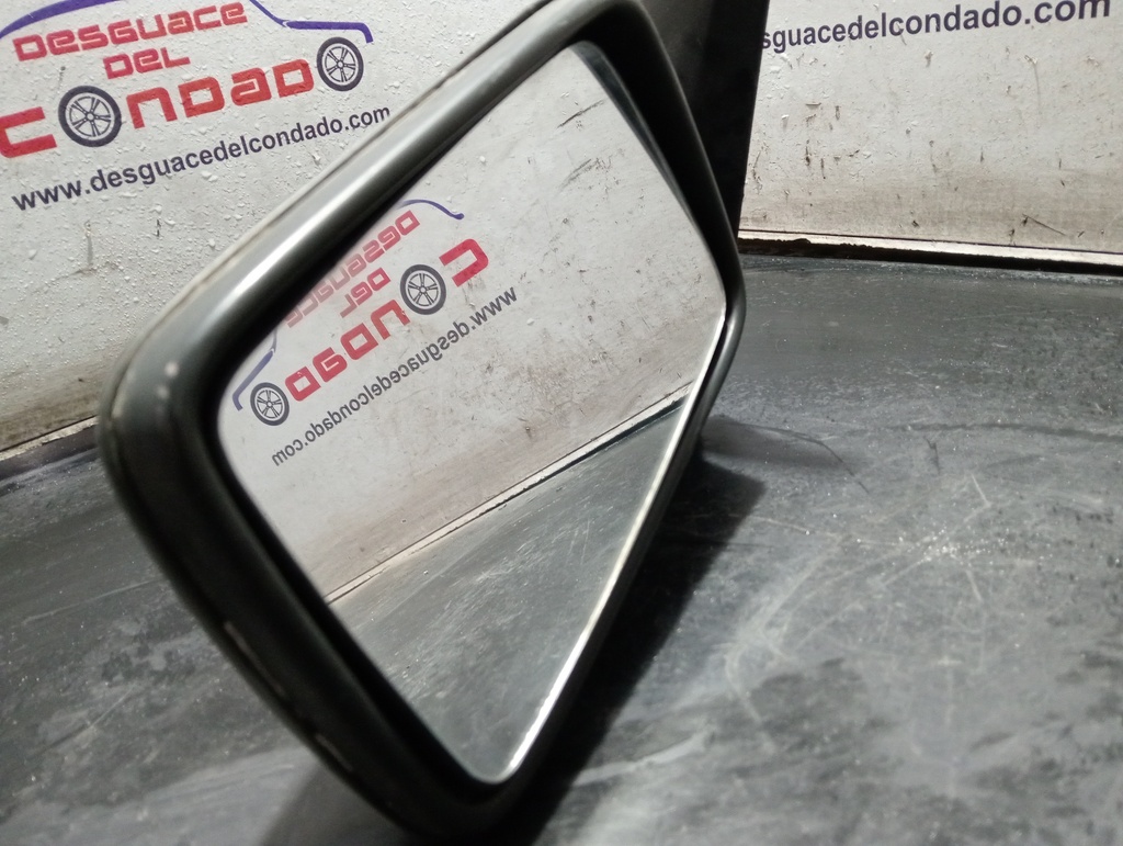 RETROVISOR IZQUIERDO