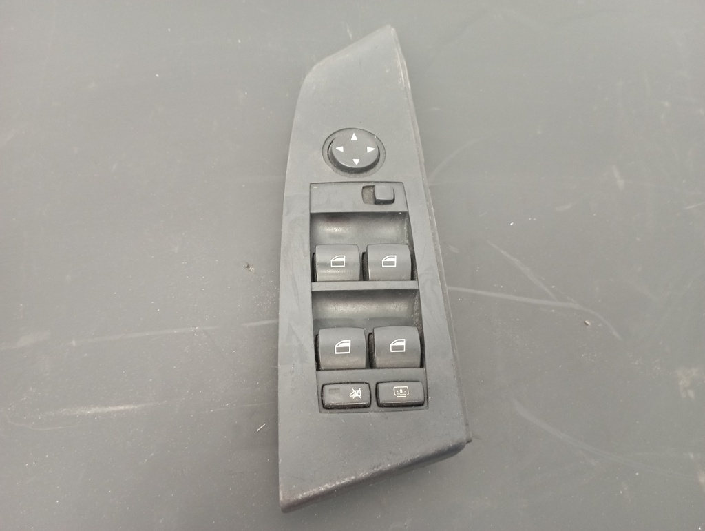 MANDO ELEVALUNAS DELANTERO IZQUIERDO