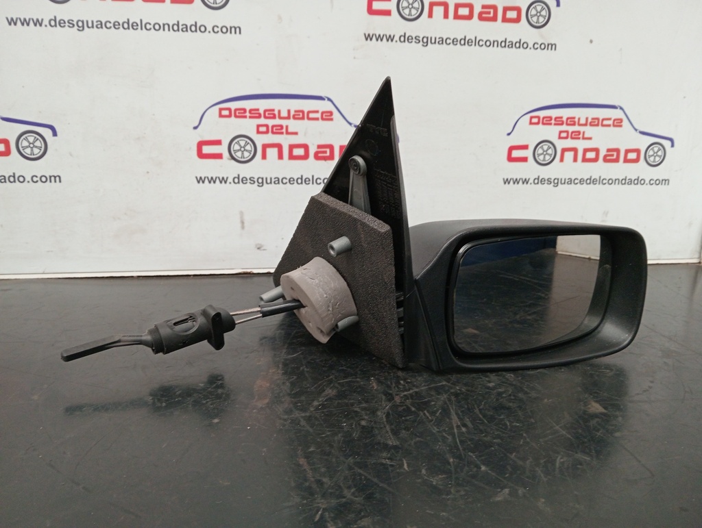 RETROVISOR DERECHO