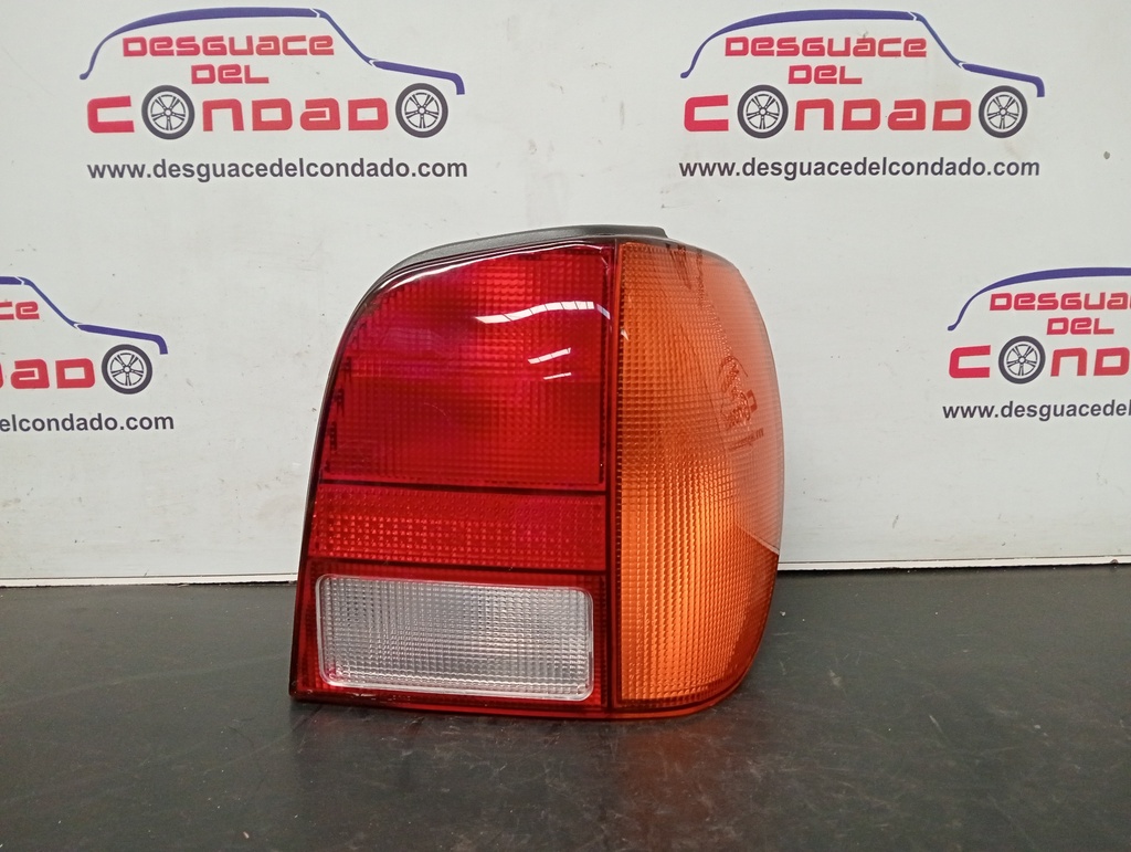 PILOTO TRASERO DERECHO
