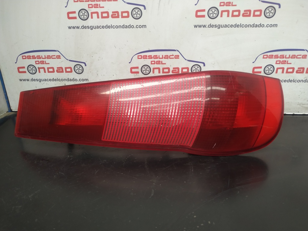 PILOTO TRASERO IZQUIERDO