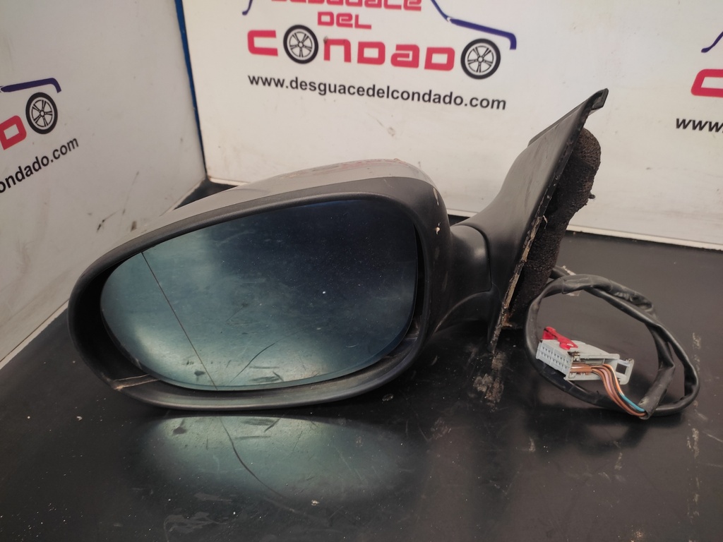 RETROVISOR IZQUIERDO