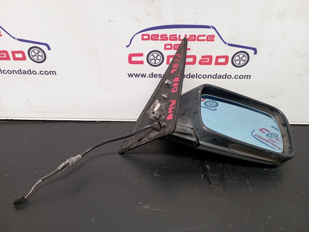 RETROVISOR DERECHO