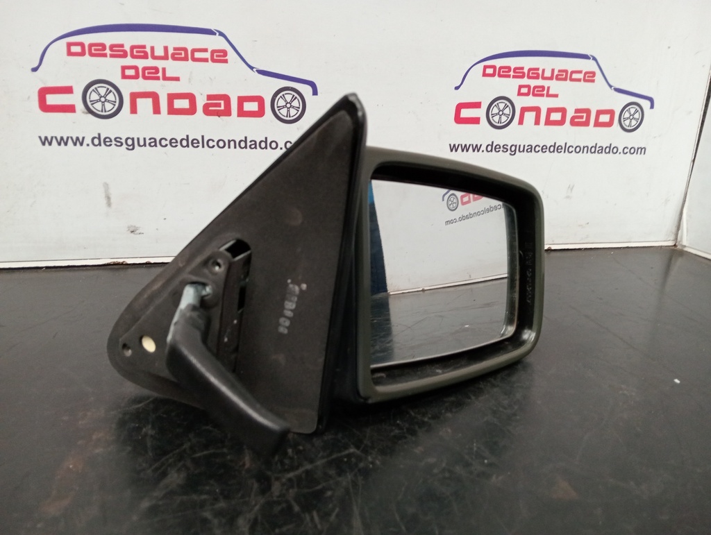 RETROVISOR DERECHO