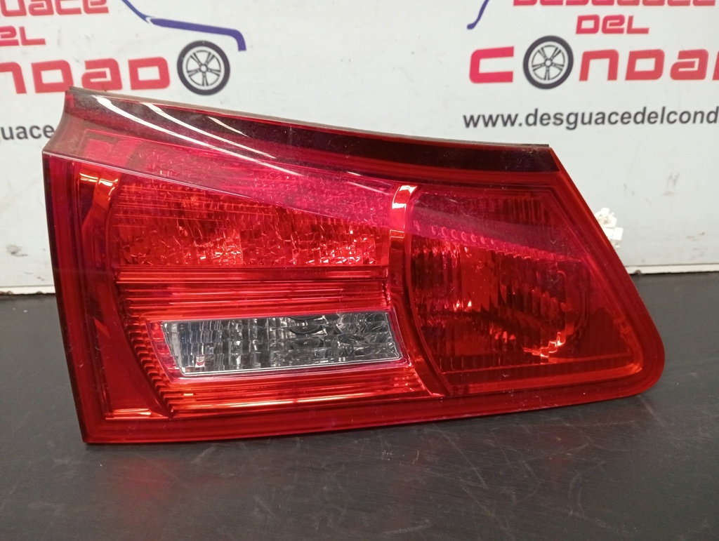 PILOTO TRASERO IZQUIERDO INTERIOR