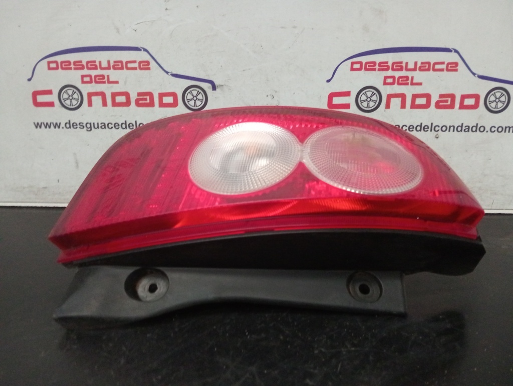 PILOTO TRASERO IZQUIERDO