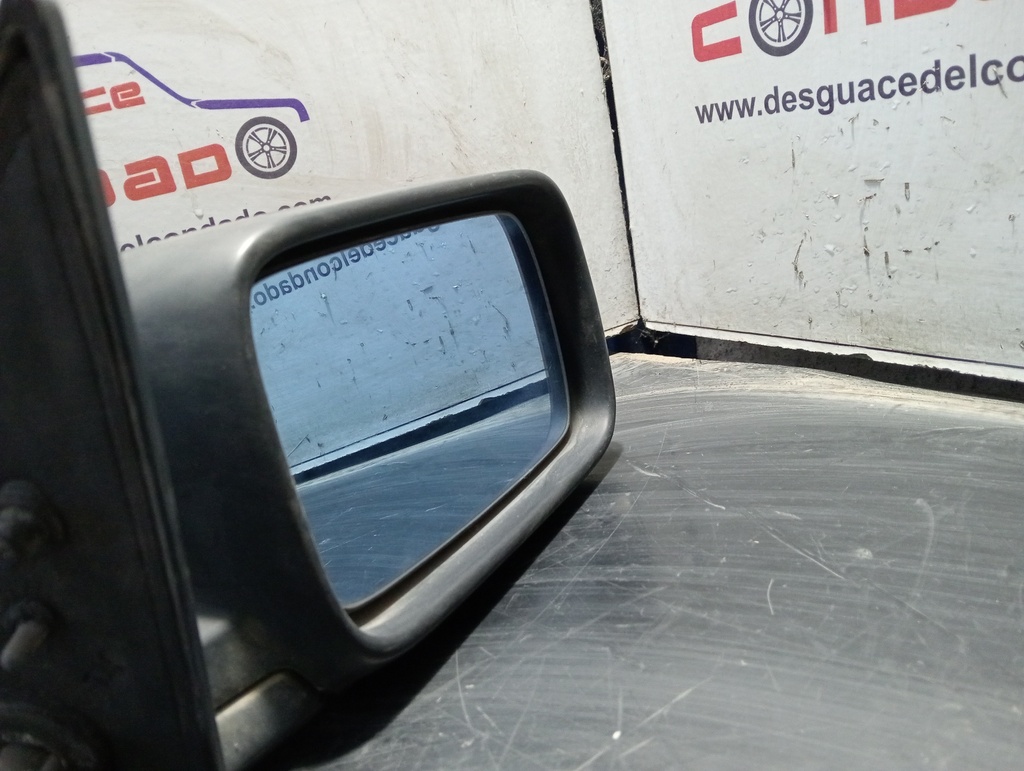 RETROVISOR DERECHO