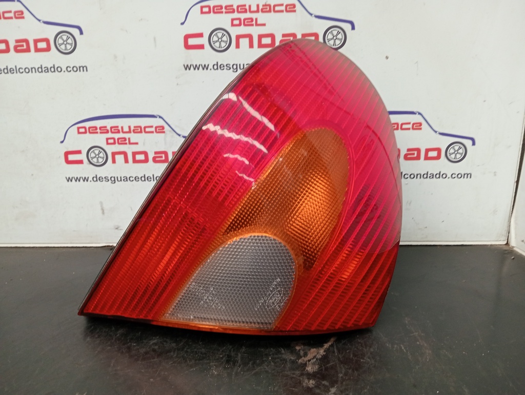 PILOTO TRASERO IZQUIERDO