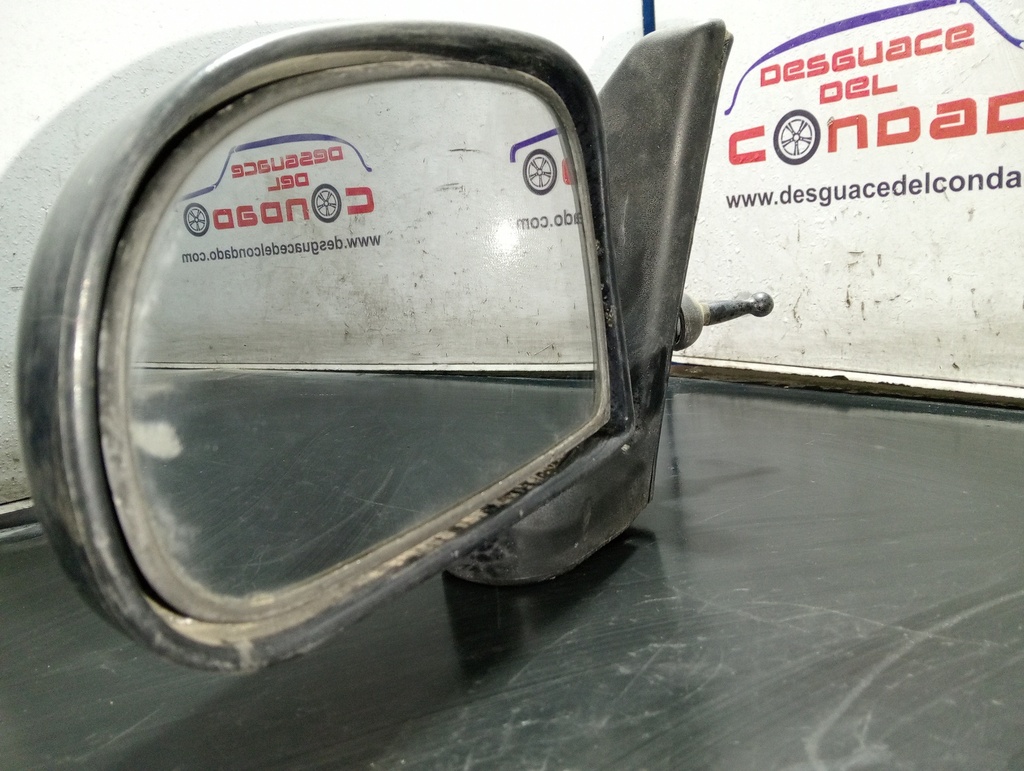RETROVISOR IZQUIERDO