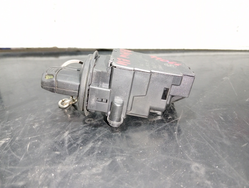 CONMUTADOR DE ARRANQUE