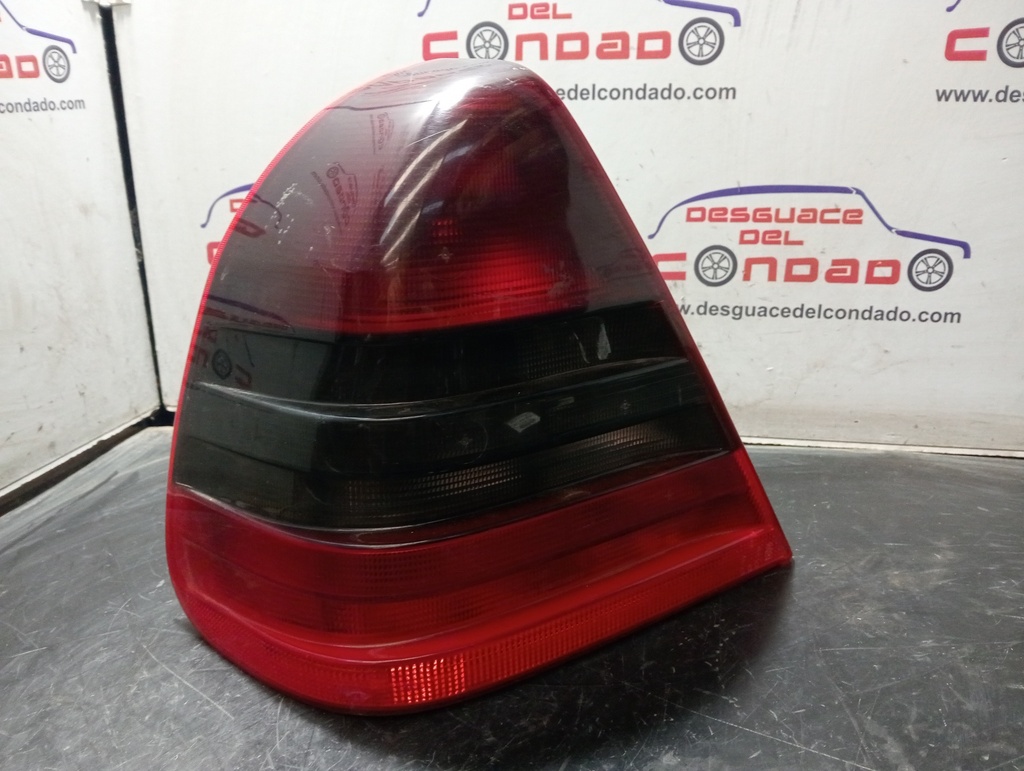 PILOTO TRASERO IZQUIERDO