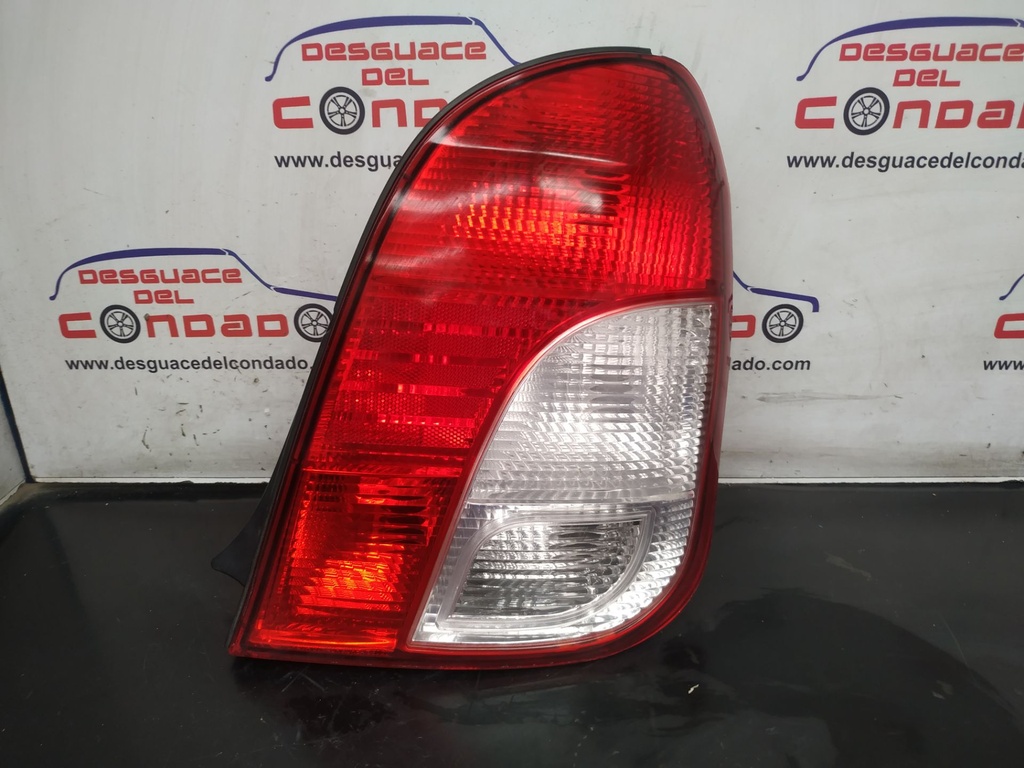 PILOTO TRASERO DERECHO