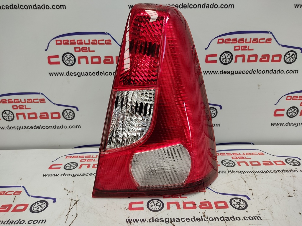 PILOTO TRASERO DERECHO