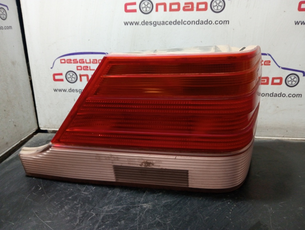 PILOTO TRASERO DERECHO