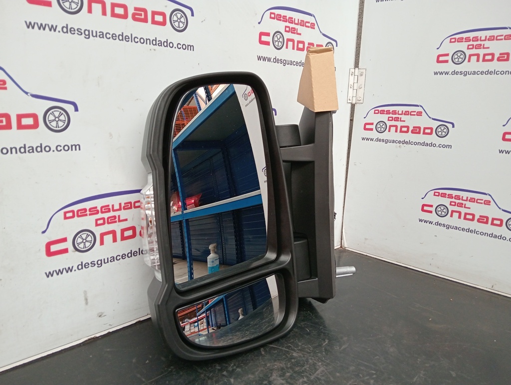 RETROVISOR IZQUIERDO