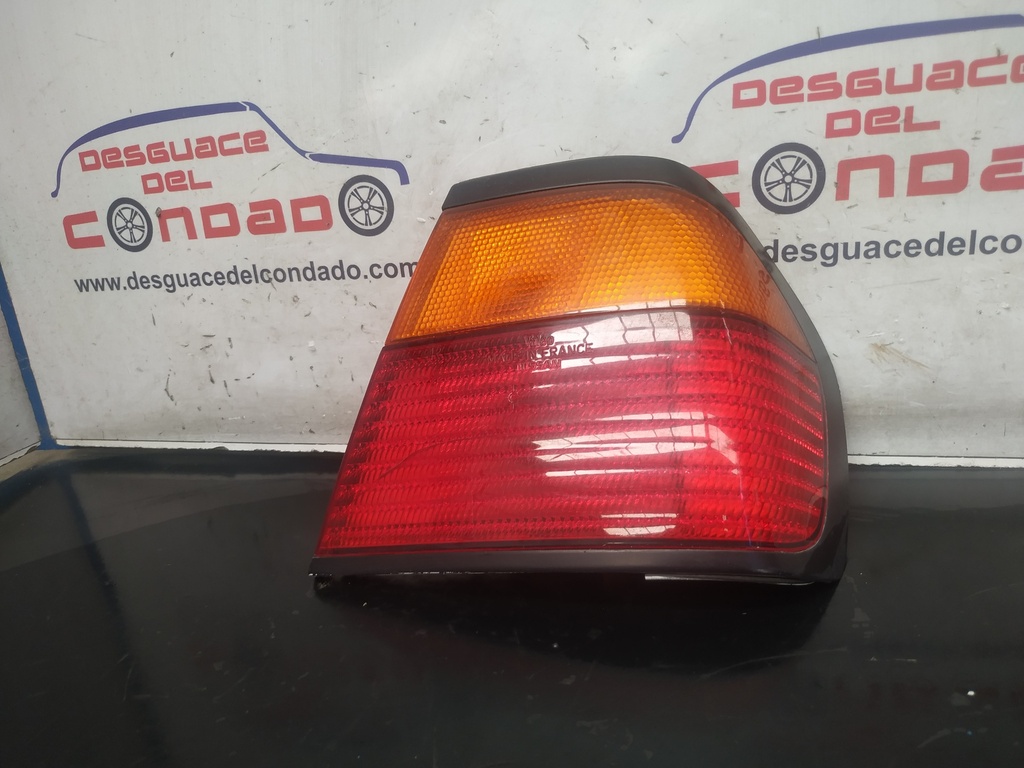 PILOTO TRASERO DERECHO