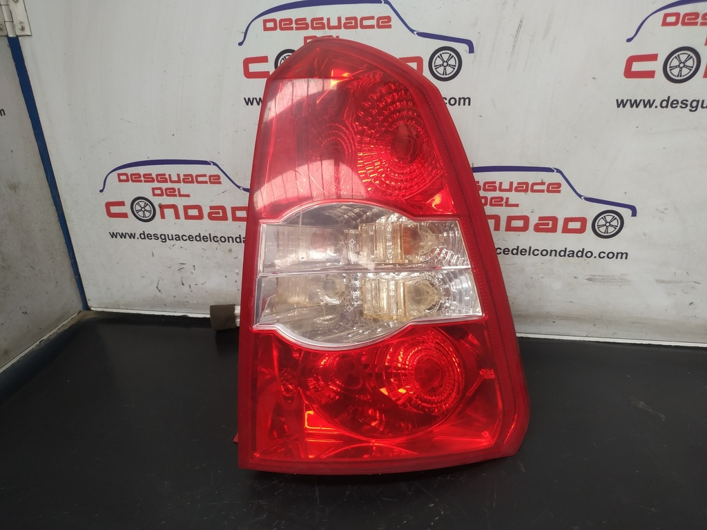 PILOTO TRASERO DERECHO
