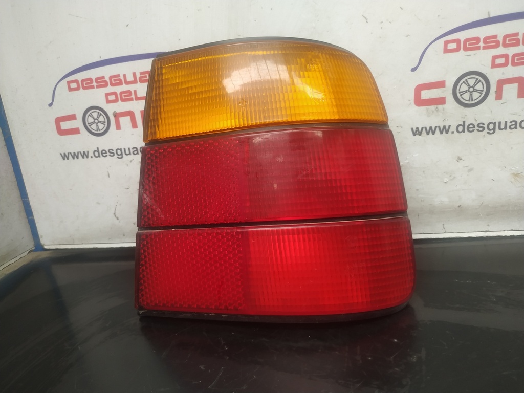 PILOTO TRASERO DERECHO