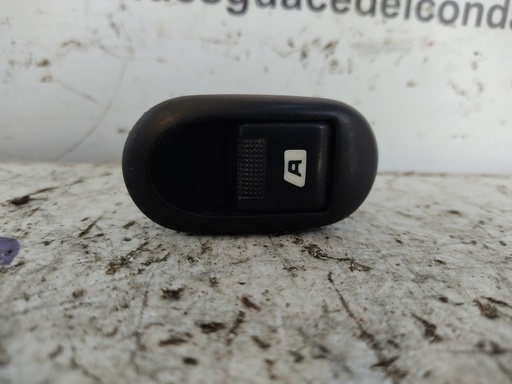 [105479] MANDO ELEVALUNAS DELANTERO DERECHO