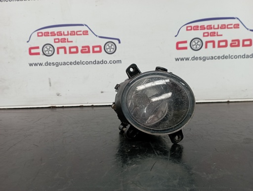 [182566] FARO ANTINIEBLA DERECHO