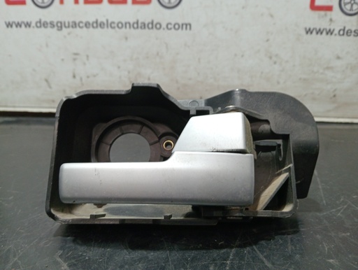 [164808] MANETA INTERIOR DELANTERA DERECHA