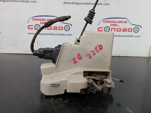 [98824] CERRADURA PUERTA DELANTERA IZQUIERDA