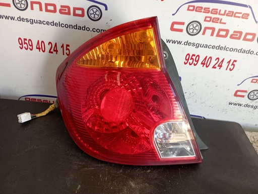 [137015] PILOTO TRASERO IZQUIERDO