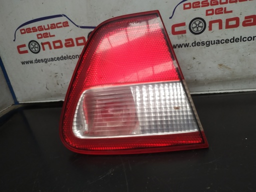 [217233] PILOTO TRASERO IZQUIERDO INTERIOR