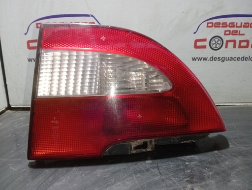 [197644] PILOTO TRASERO DERECHO INTERIOR