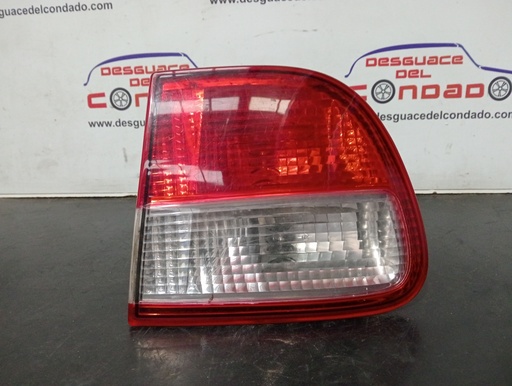 [155150] PILOTO TRASERO DERECHO INTERIOR