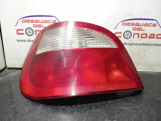 [206291] PILOTO TRASERO IZQUIERDO