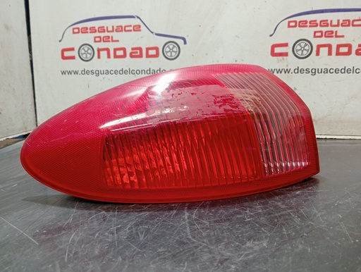 [210439] PILOTO TRASERO IZQUIERDO