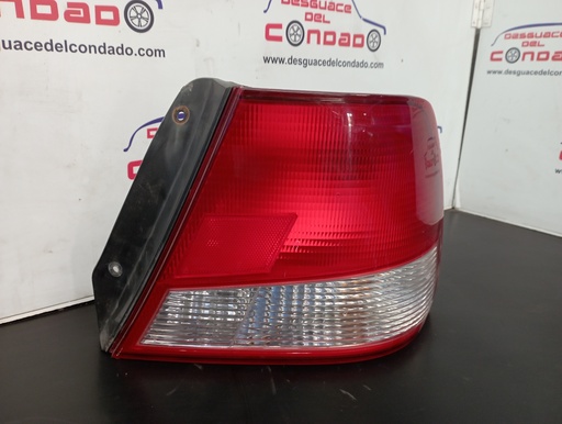 [161848] PILOTO TRASERO DERECHO