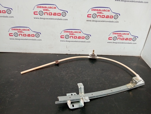 [186631] ELEVALUNAS DELANTERO IZQUIERDO