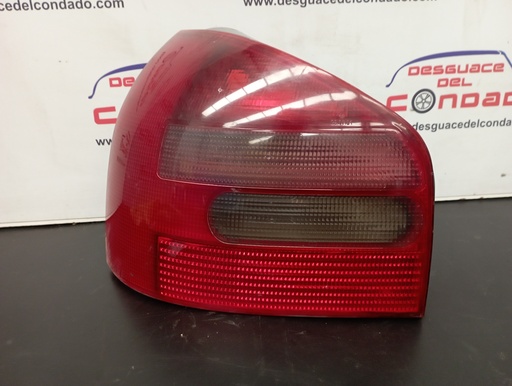 [111982] PILOTO TRASERO IZQUIERDO