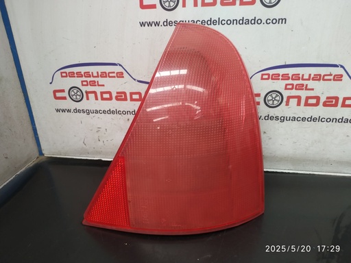 [214824] PILOTO TRASERO DERECHO