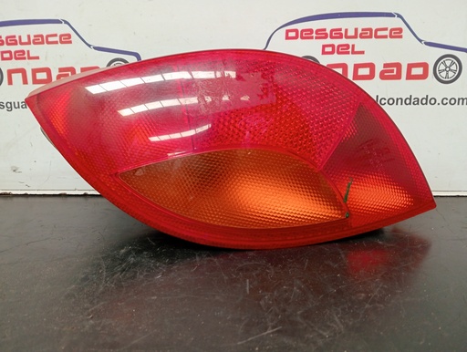 [189808] PILOTO TRASERO IZQUIERDO