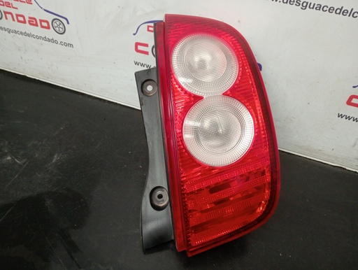 [178303] PILOTO TRASERO DERECHO