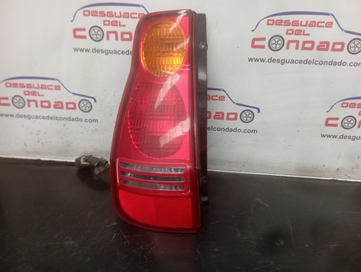 [184076] PILOTO TRASERO IZQUIERDO