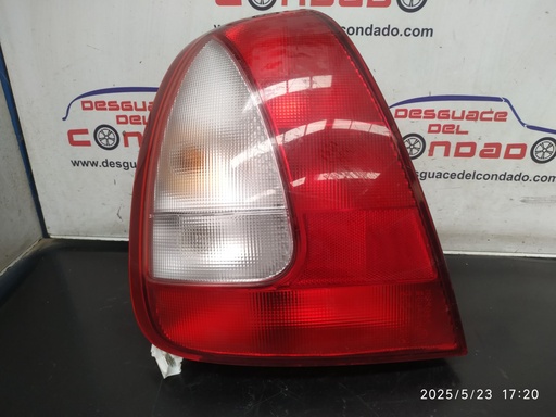 [215003] PILOTO TRASERO IZQUIERDO